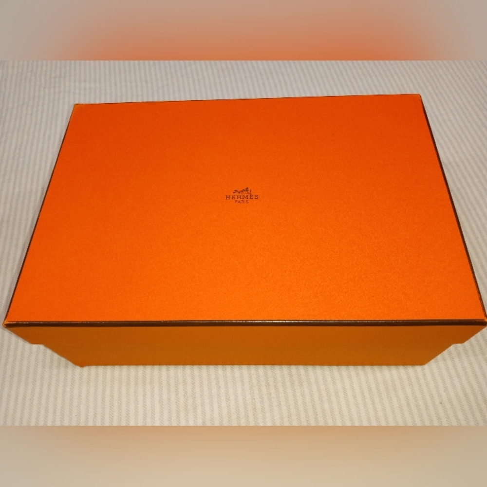 Hermes orange empty shoebox